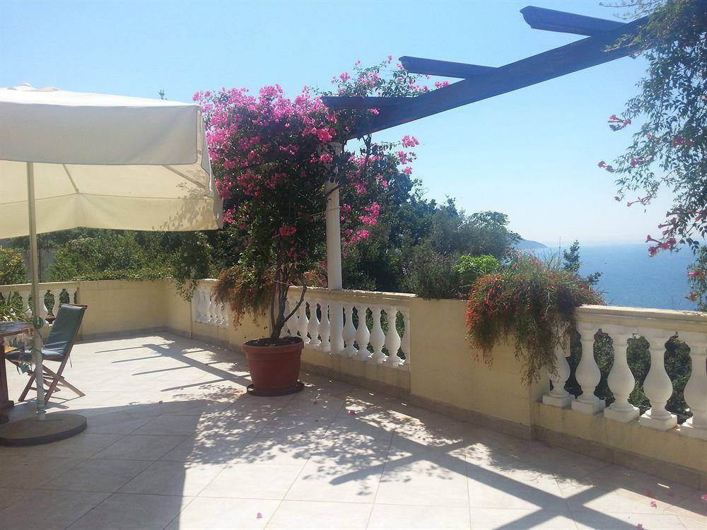 Apartments Herceg Novi Esterno foto