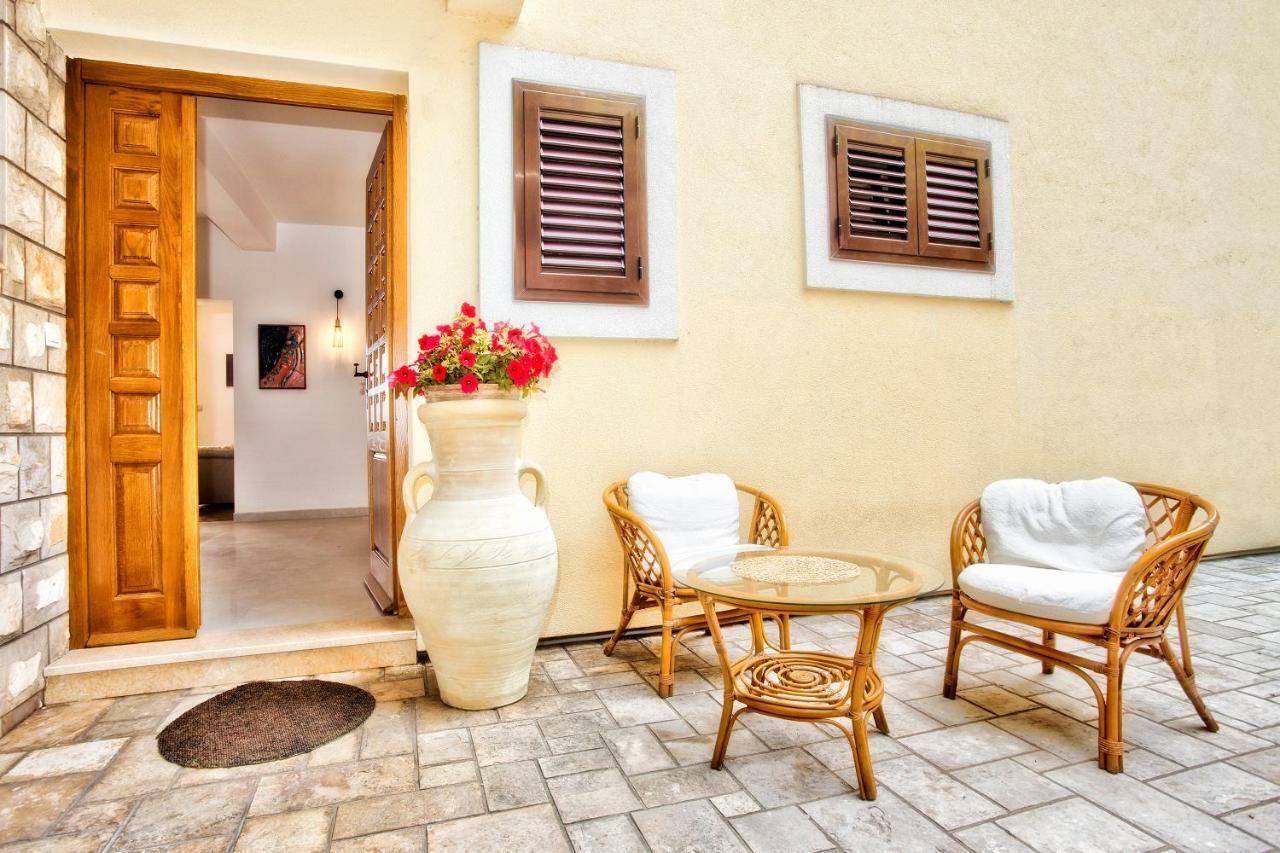 Apartments Herceg Novi Esterno foto