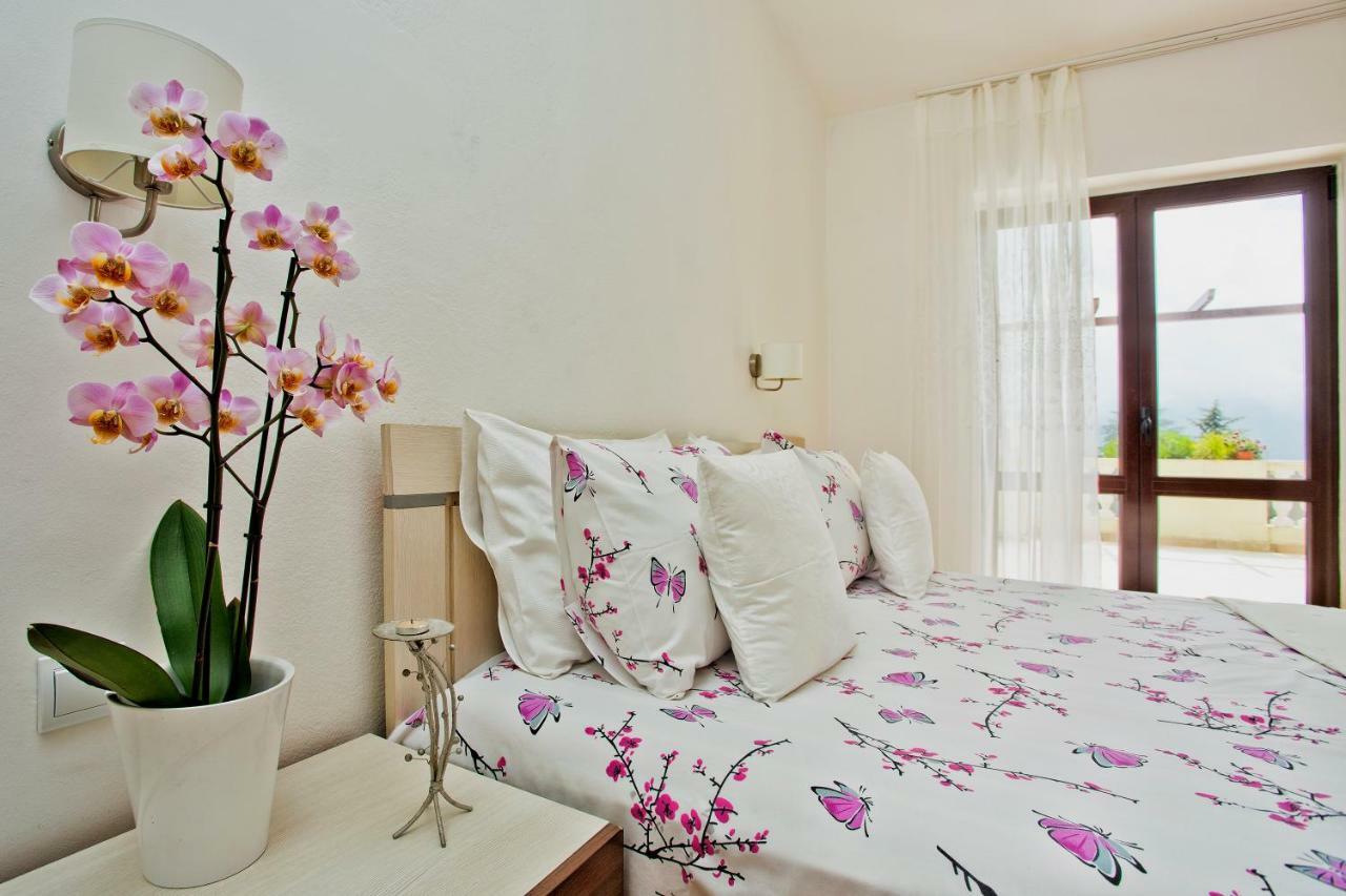 Apartments Herceg Novi Esterno foto