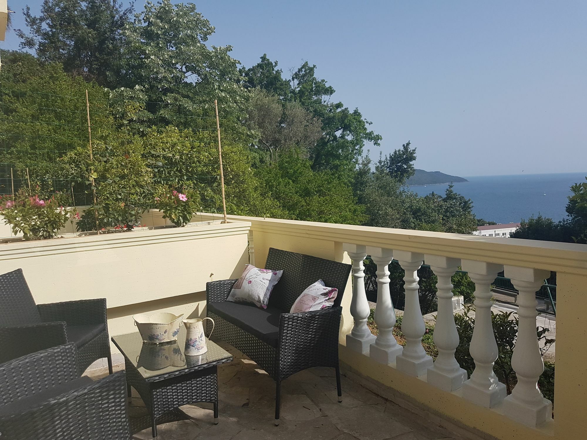 Apartments Herceg Novi Esterno foto